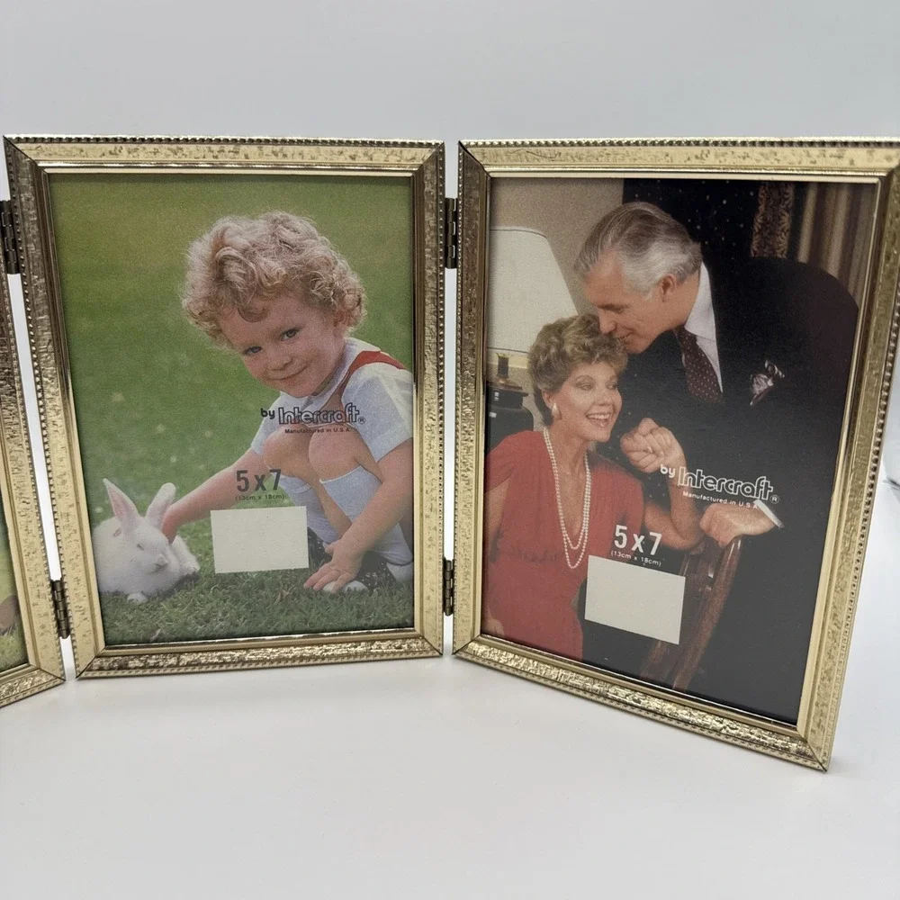 NEW VTG INTERCRAFT 5x7 Tri-Fold Metal Picture Frame Hinged Gold Brass Tone MCM